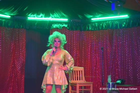 Hedda Lettuce at Cherry's - photo by Bruce-Michael Gelbert